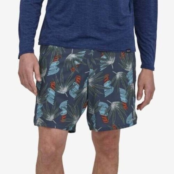 Patagonia Men's Nine Trails 8" Inseam Lined Floral Navy Blue Shorts Sizes S - M - Picture 3 of 5